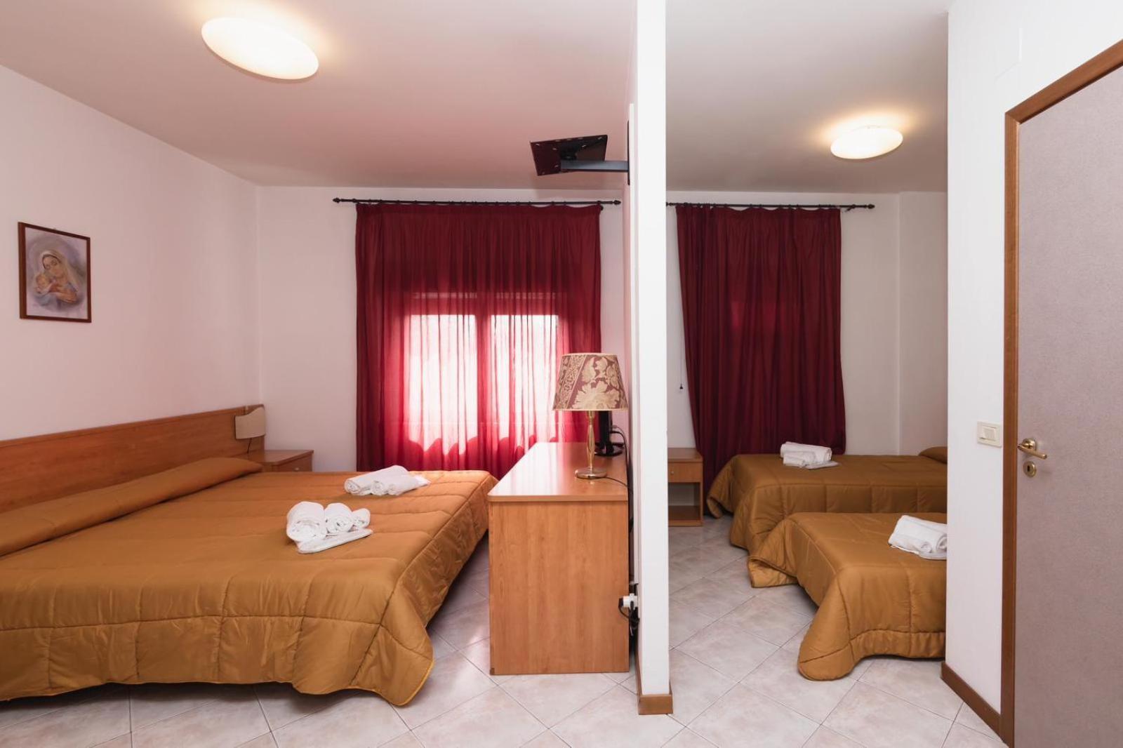 Hotel Brunforte Sarnano Esterno foto
